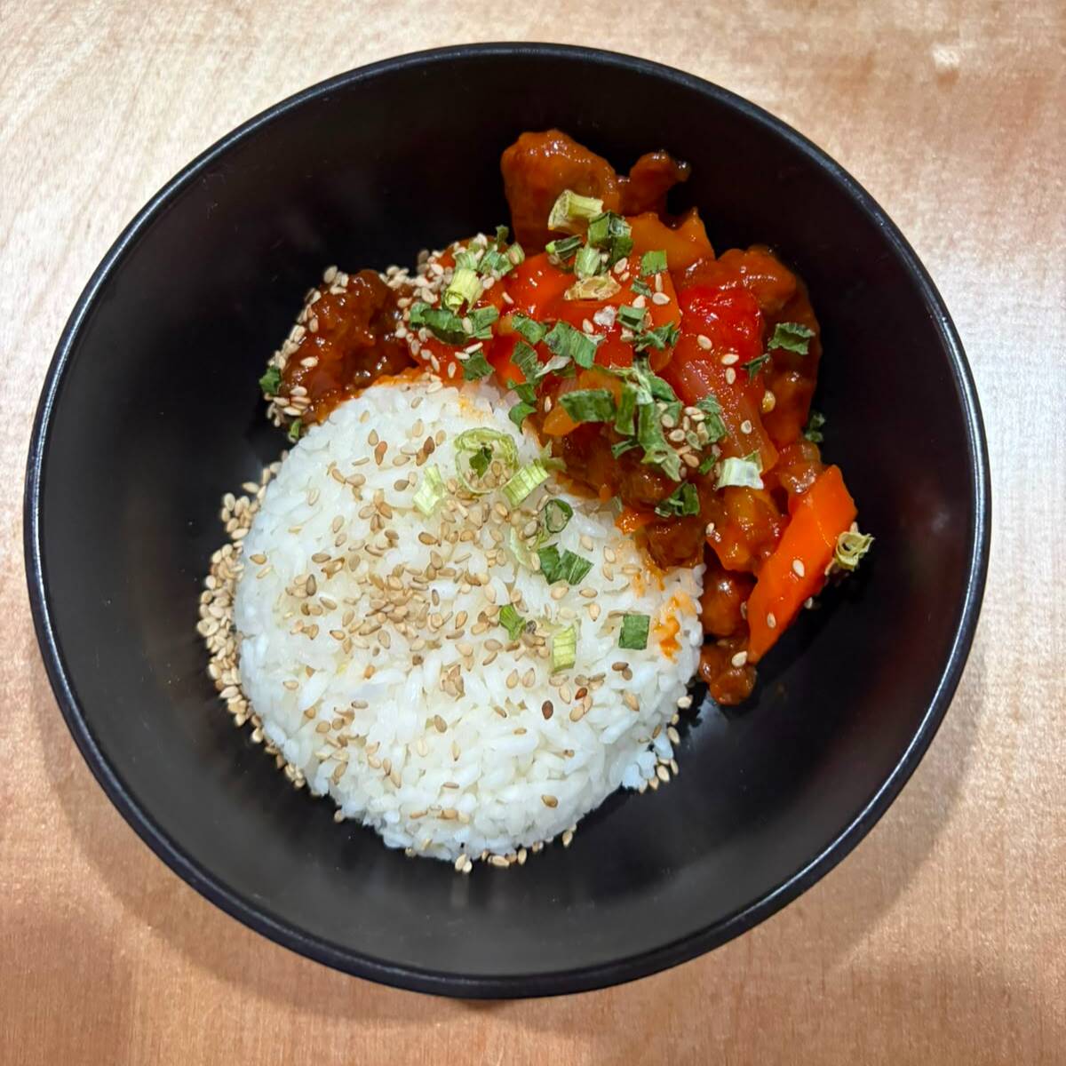 Bowl de Pollo Agridulce Chino Sha