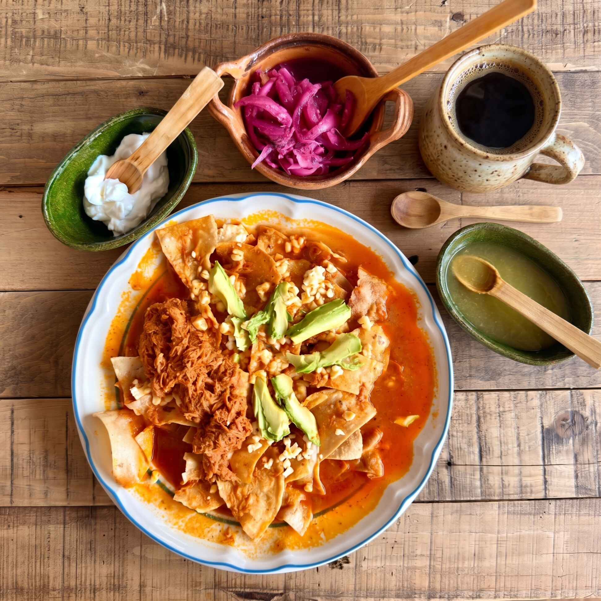 Chilaquiles + Café