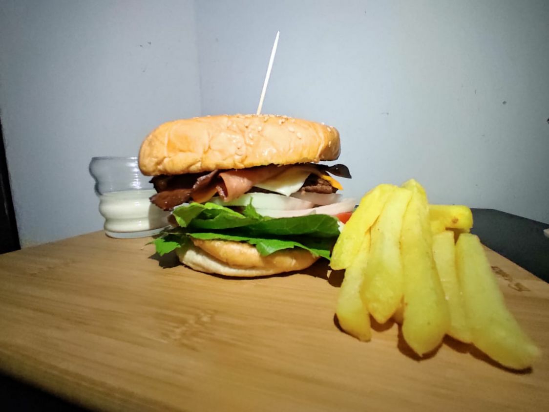 Hamburguesa Hawaiana