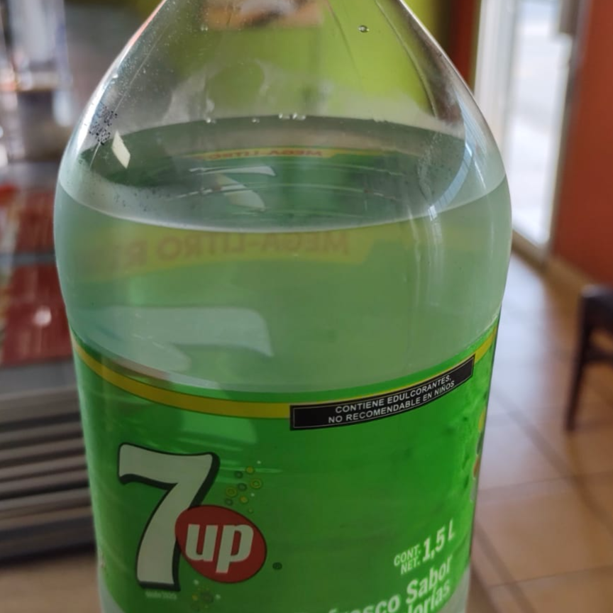 SEVEN UP 1.5 Lts