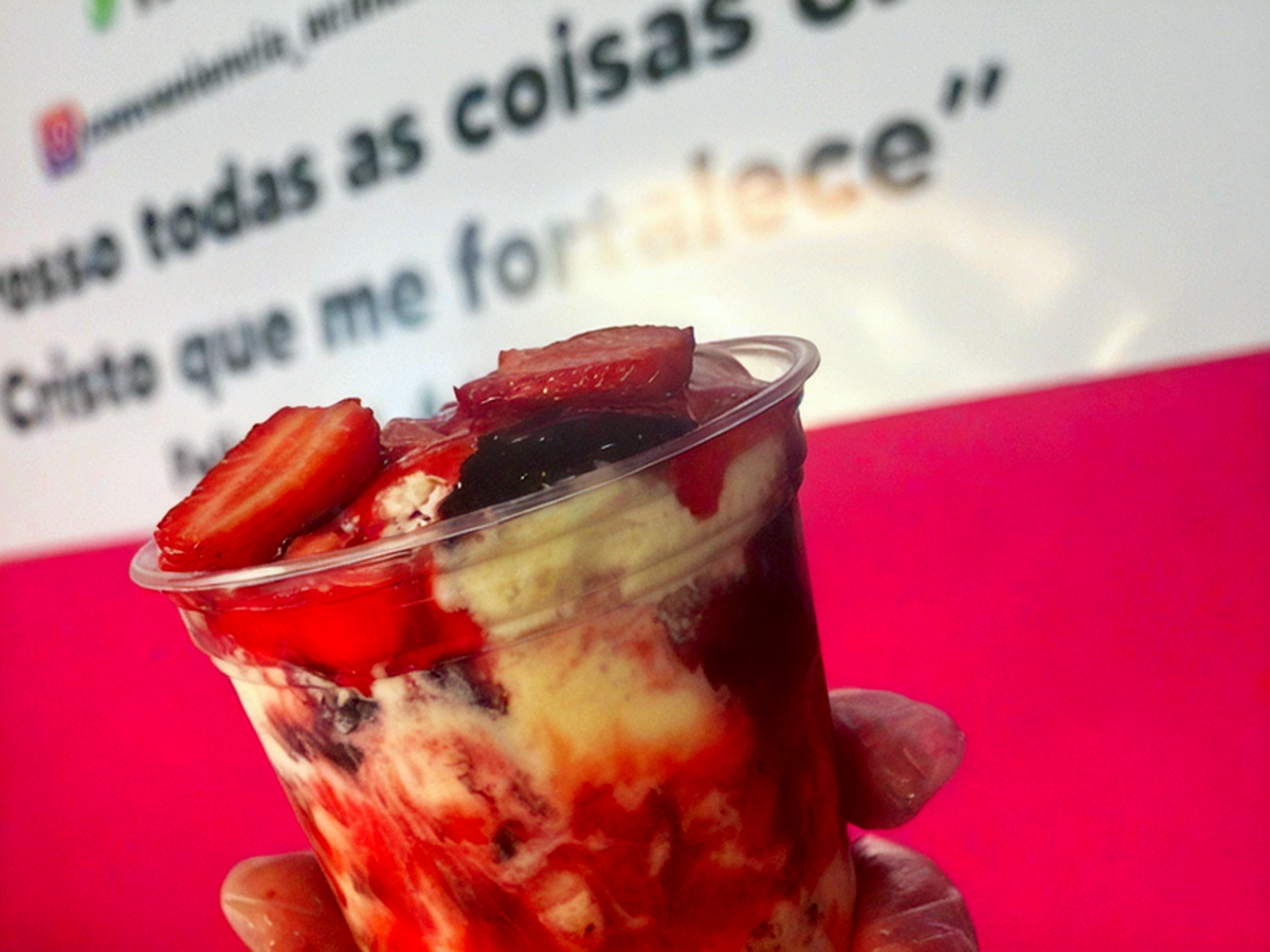 Mix Açaí Sorvetes E Churros
