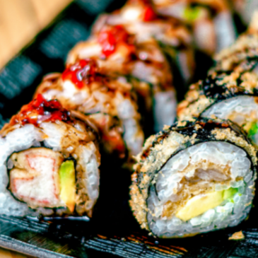 Roll + Roll tempura (24 Bocados) + 2 Bebidas