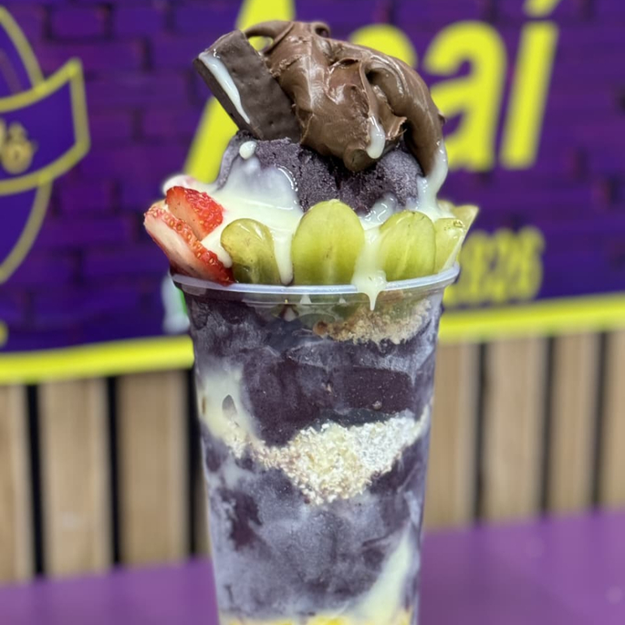 Se delicie com nosso delicioso açai e não se esqueça de escolher os complementos,caso não escolha e não responda o chat, irá apenas açai puro (OBS:NÃO ENVIAMOS ITENS SEPARADOS FORA DO COPO) *foto ilustrativa*