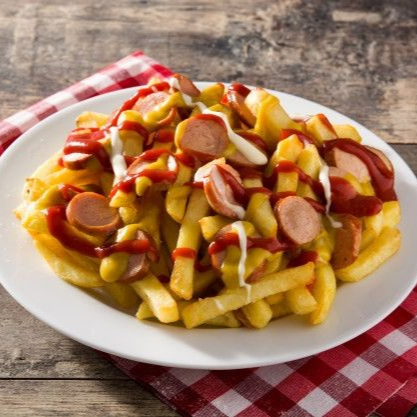 Salchipapas + Te Frio