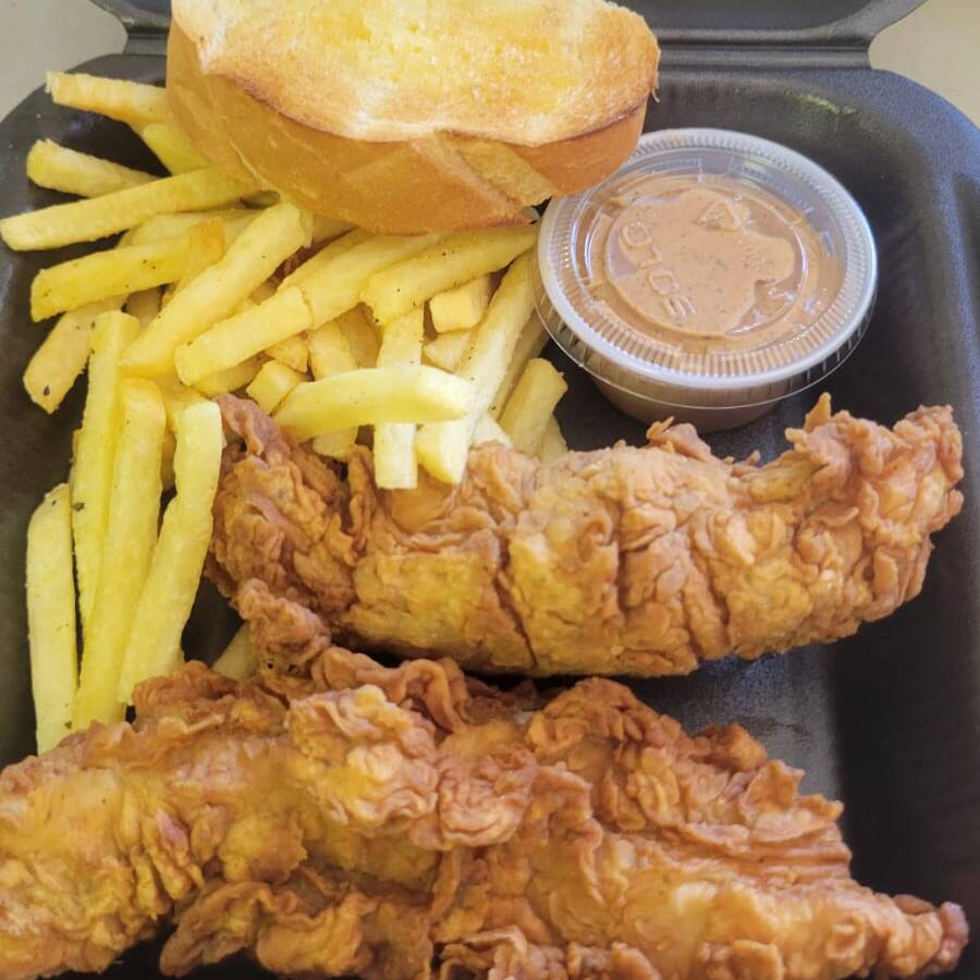 Combo- 2 TENDERS + PAPAS + PAN CON MANTEQUILLA