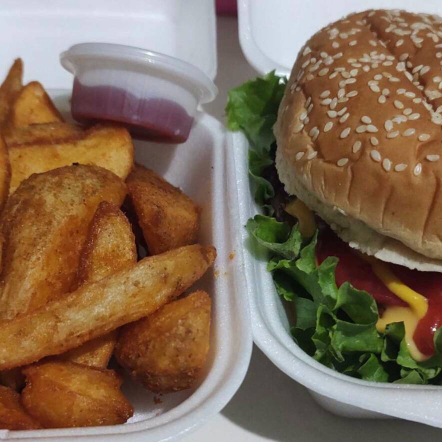 COMBO BURGER