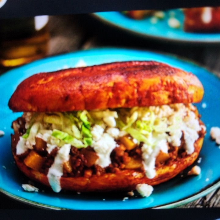 pambazo de chorizo