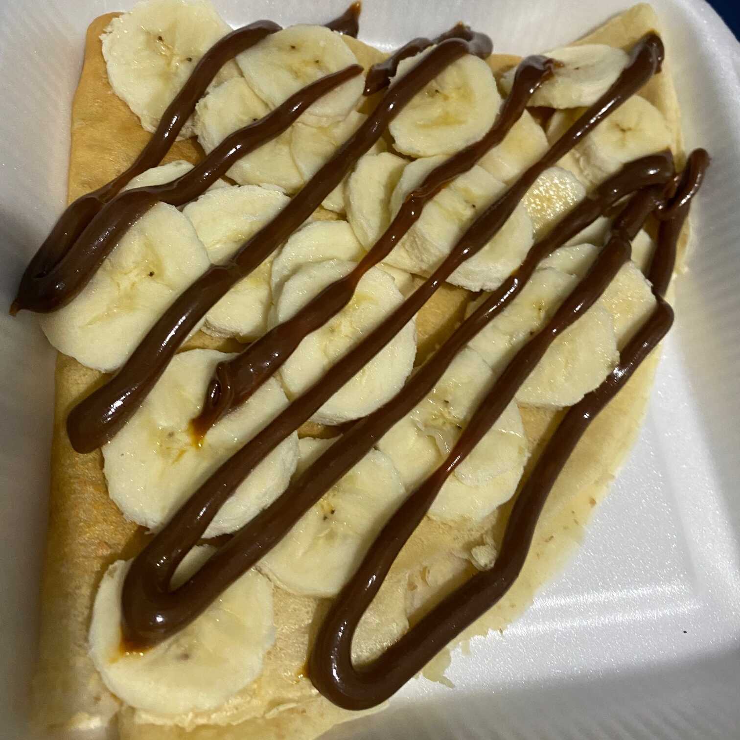 CREPA PLATANO CON PHILADELPHIA