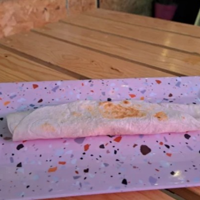 Burritos con Guiso