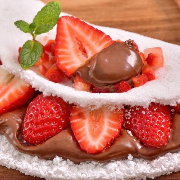 Tapiocas doces, levemente crocantes e macias, recheadas de sabor!