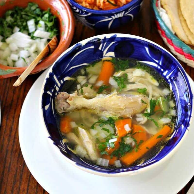 Caldo de pollo