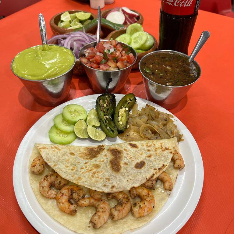 Quesadilla de Harina de Camaron