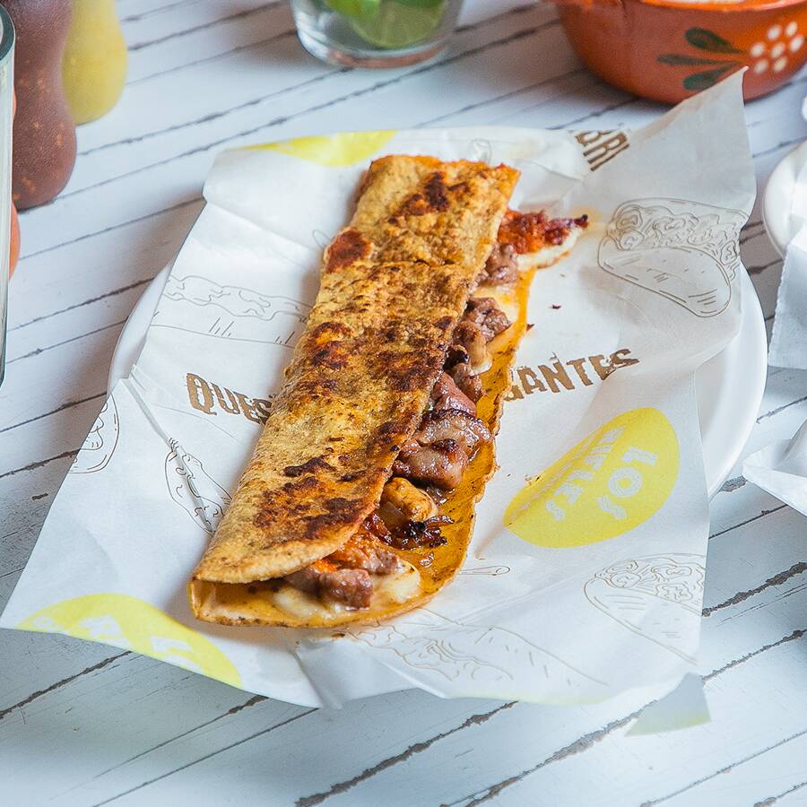 Quesadilla de 30cm de Carne Enchilada
