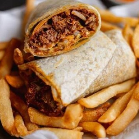 Burrito de Cochinita Pastor