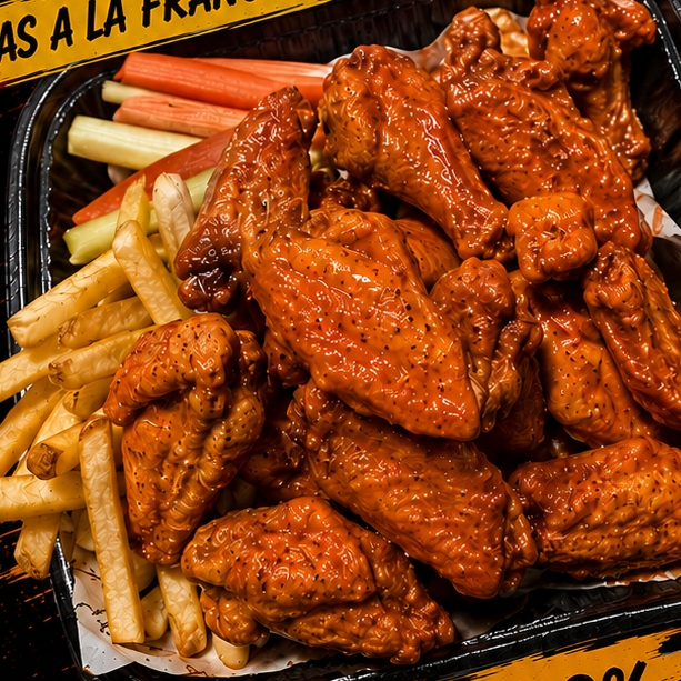 Alitas 500 g con Papas
