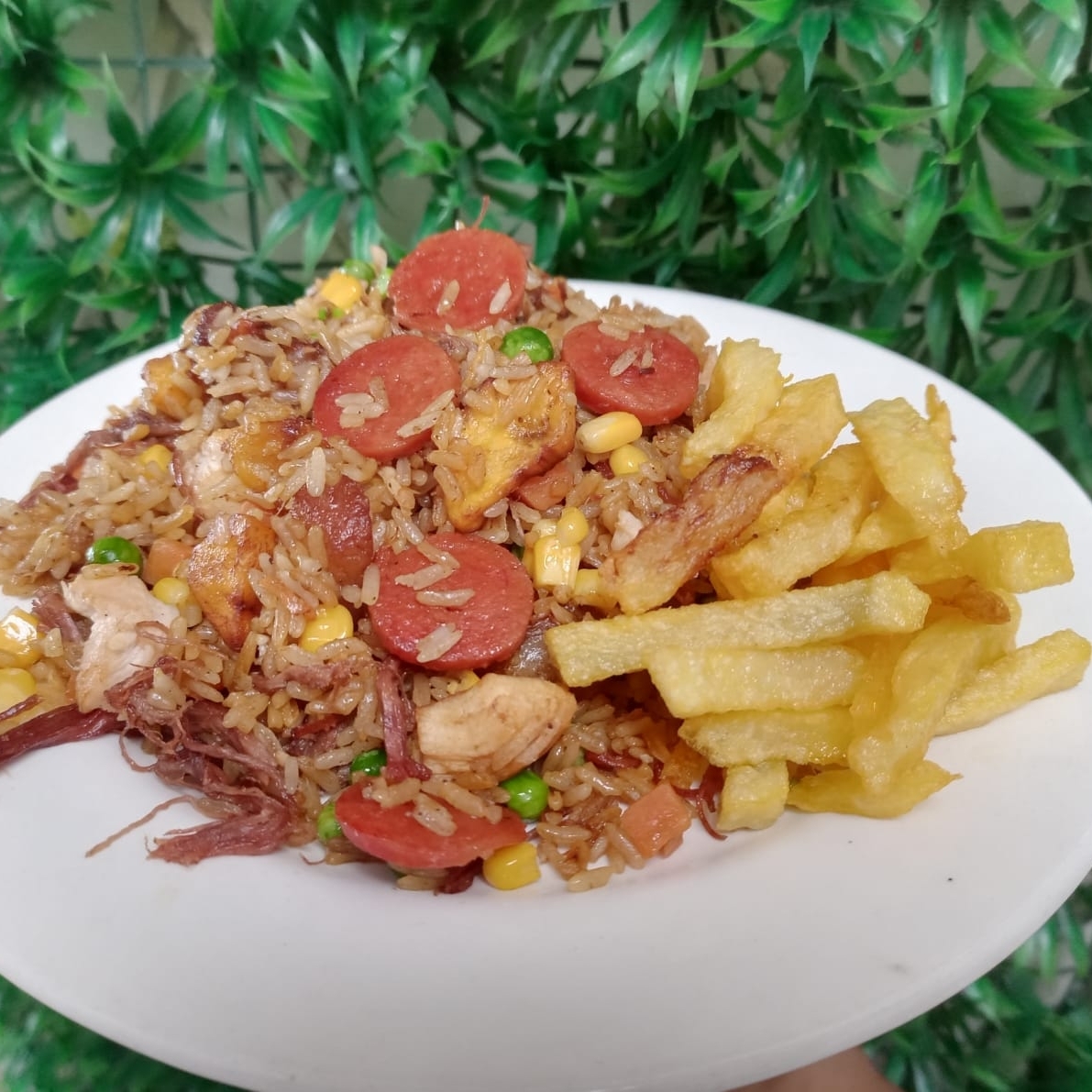 Paisa arroz Sabor colombiano ( 1 Persona ) + Papas
