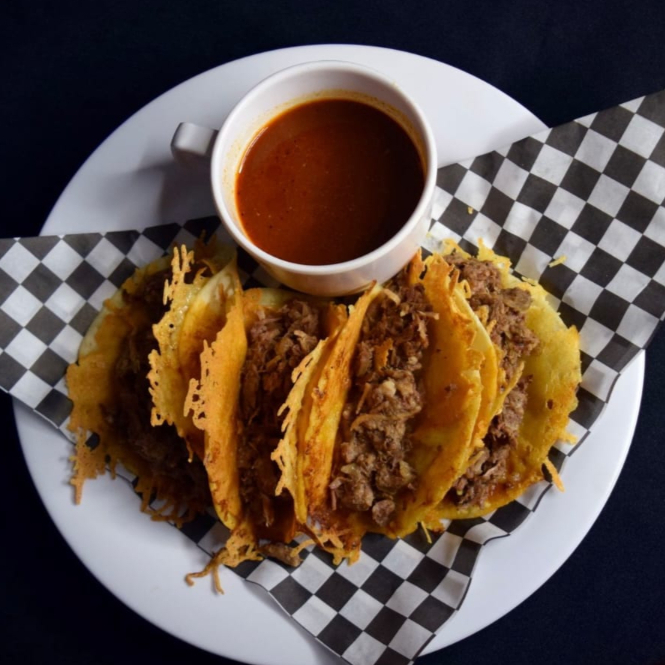 Quesi Birria. Orden de Maiz