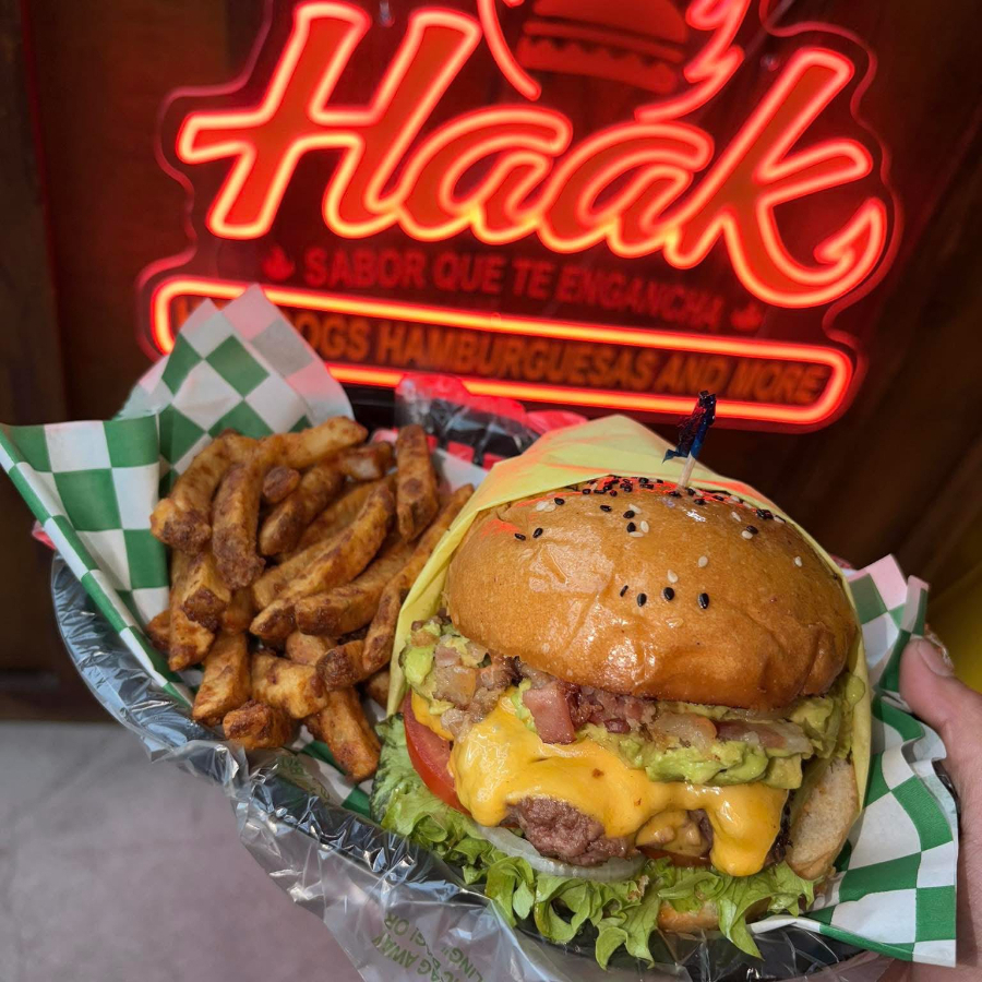 GUACA BURGER