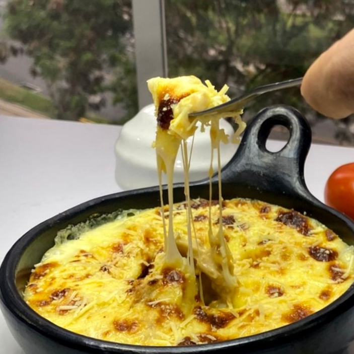 Maicitos Gratinados con Cuadritos de Pollo