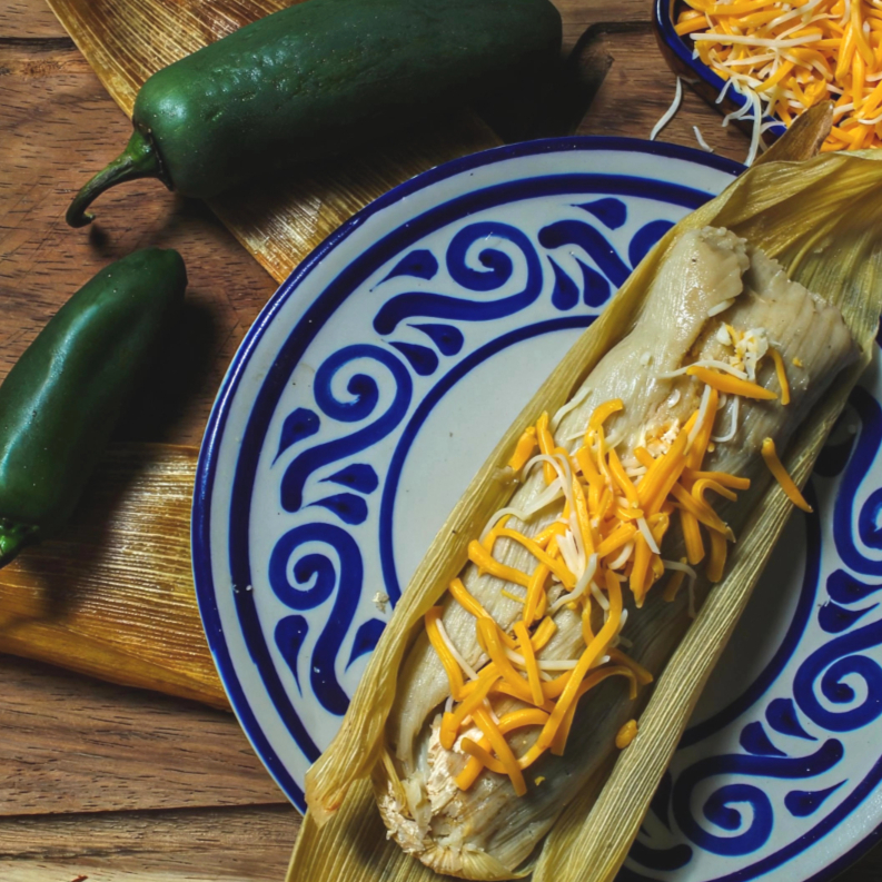 Tamal de Rajas con Queso. Gde
