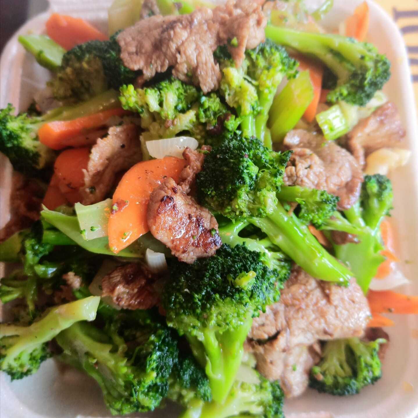 Bistec con Brócoli