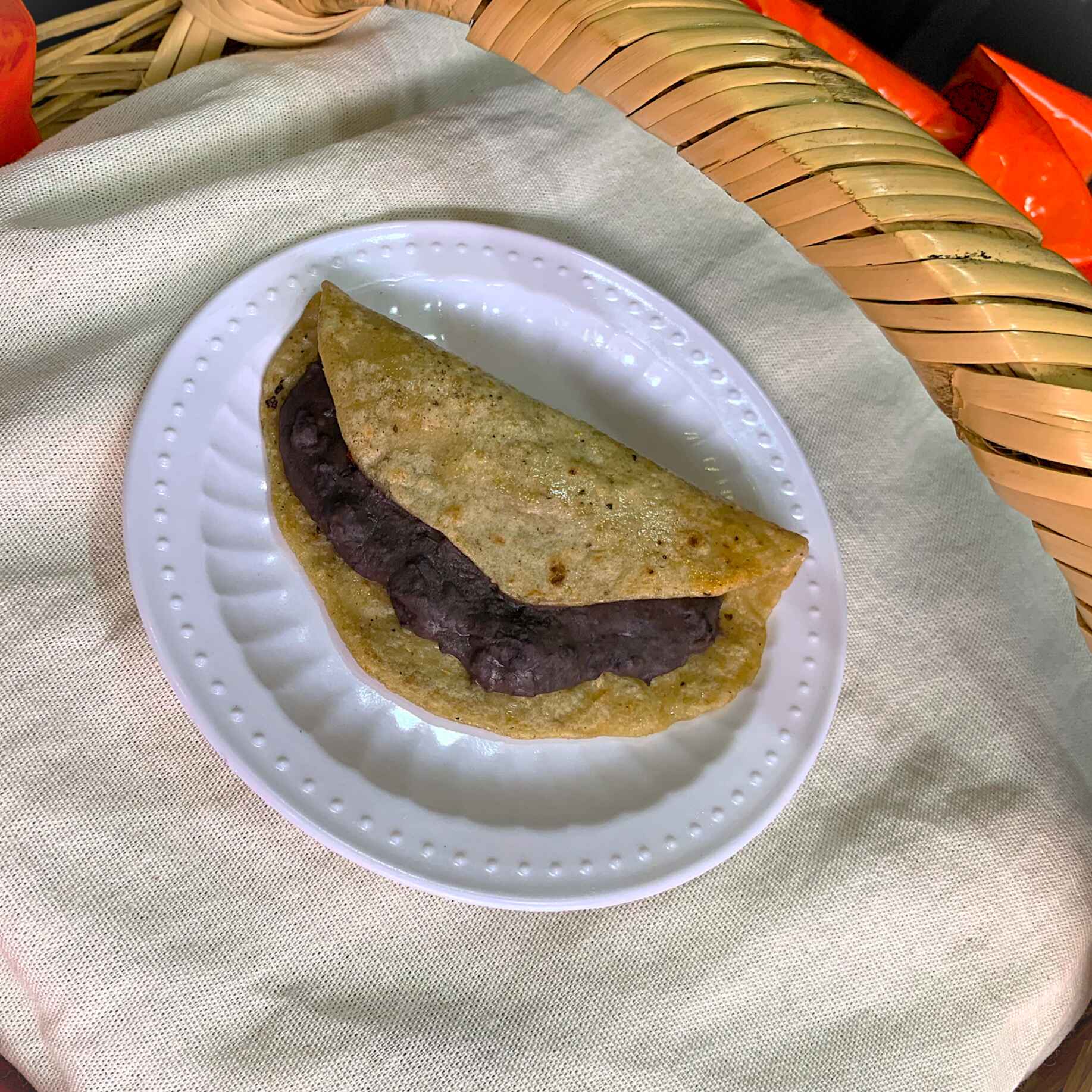 3 Tacos De Frijoles Refritos