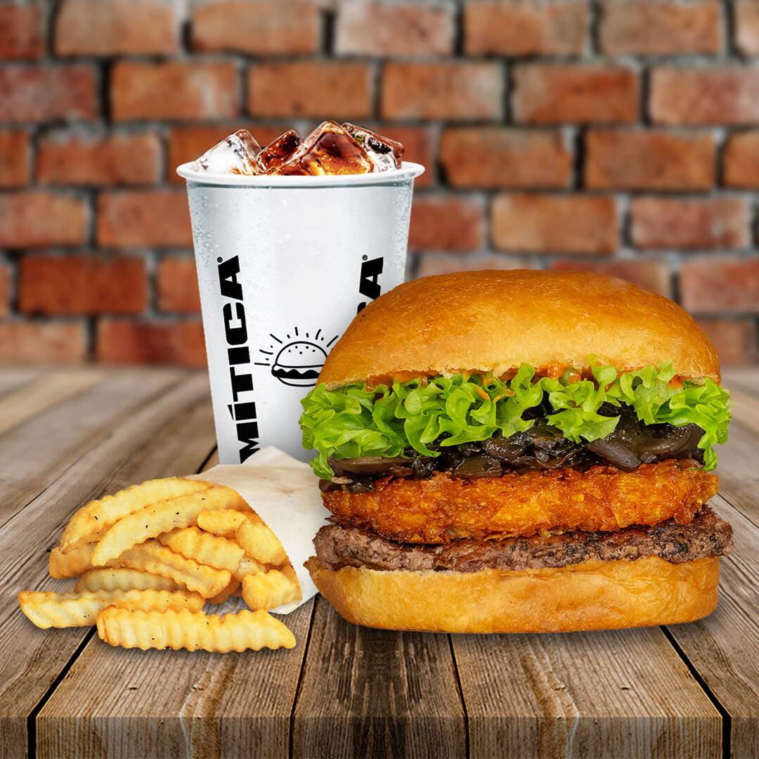Cheesebomb Burger Combo Mediano