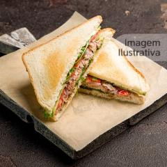 Pão Puma , Maionese , Alface , Tomate , Salame , Mussarela