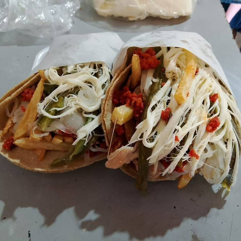 TACO MILAN PUERCO + BONAFINA + AGUA HORC + POSTRE