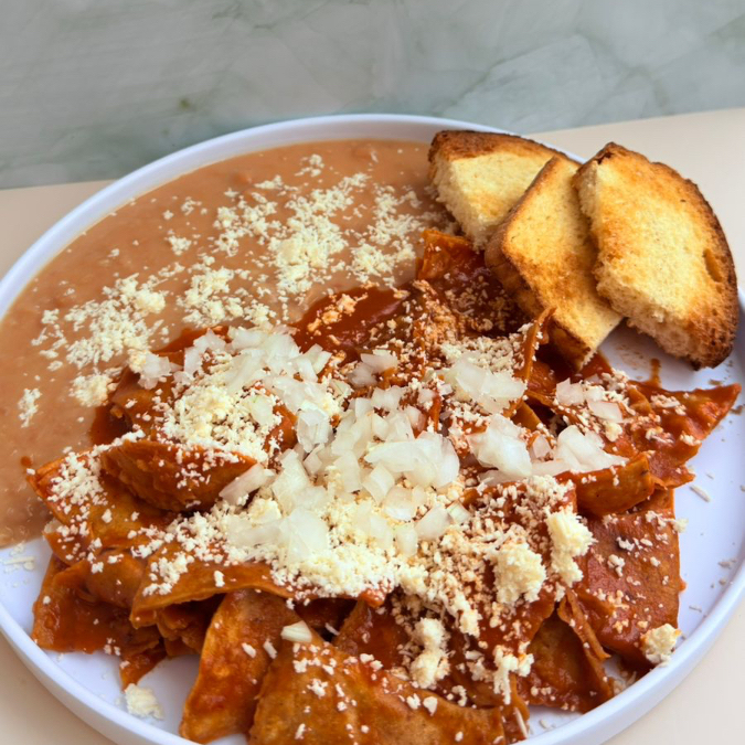 Chilaquiles Rojos