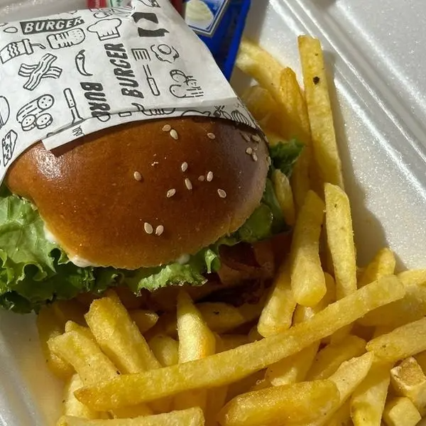 1 Hambúrguer Artesanal acompanhado de Batata Frita. Escolha abaixo o seu Burguer favorito