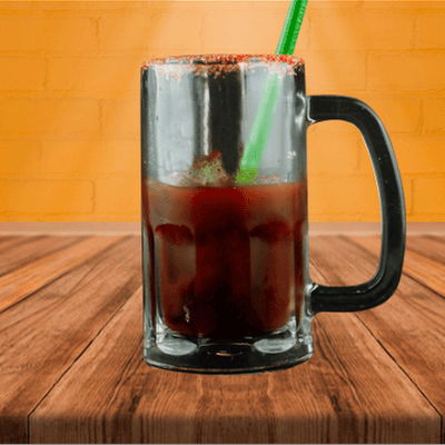 Tarro Michelado con Clamato