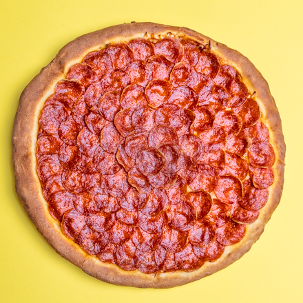 Pizza Especialidad 100 Pepperonis.