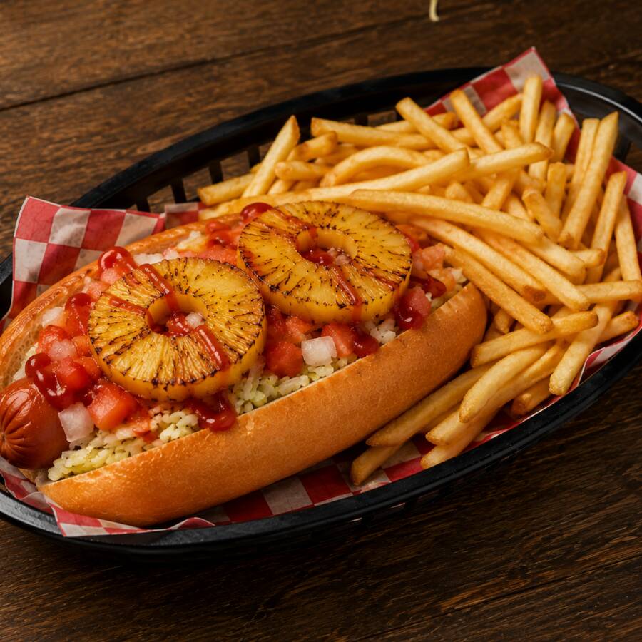 Hot Dog Hawaiano Con Papas