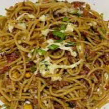 Tomate, Cebola, Pimentão, Bacon, Shoyu e Queijo Muçarela (Devido a um preparo mais delicado, pode acontecer de passar do tempo entrega)