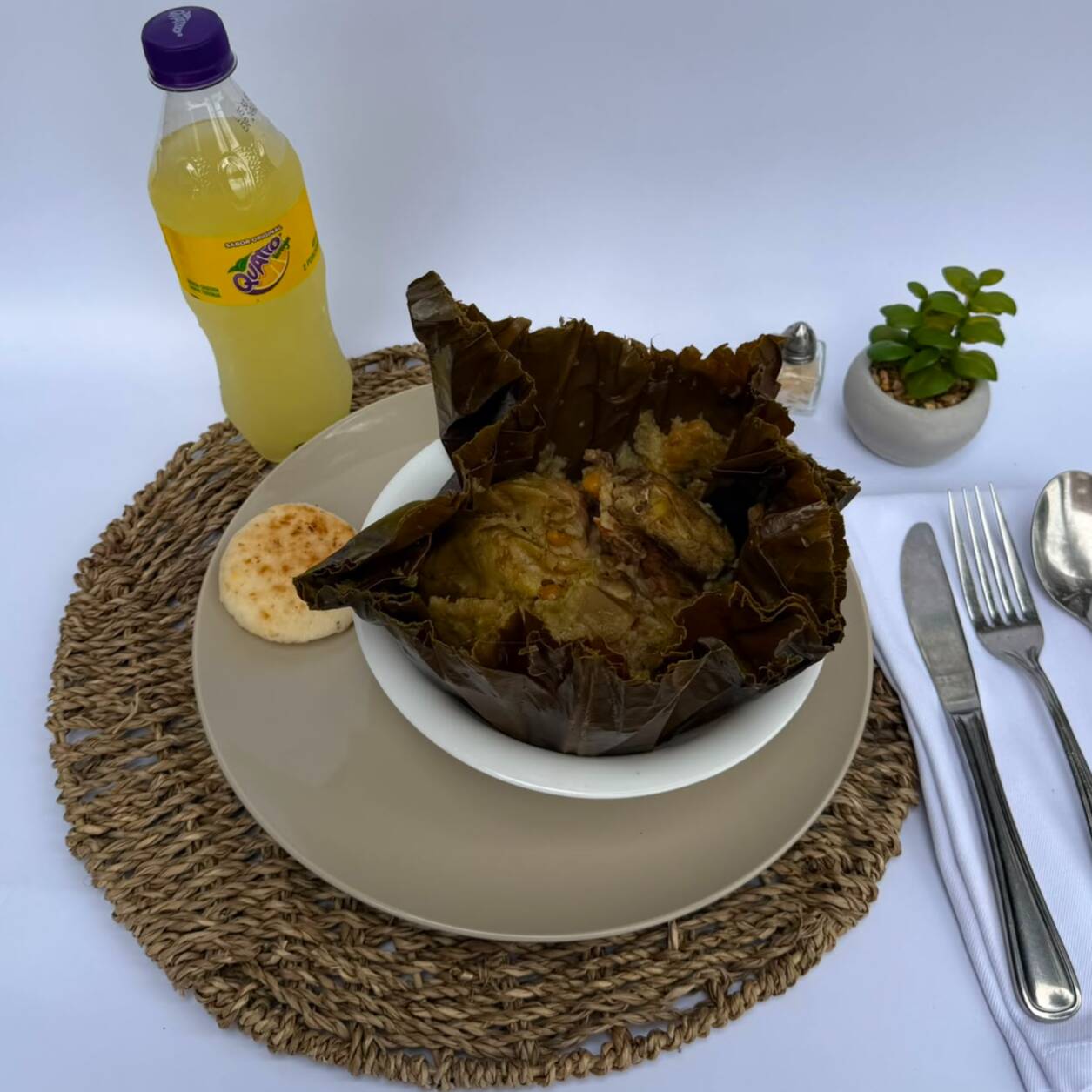 Tamal más Bebida