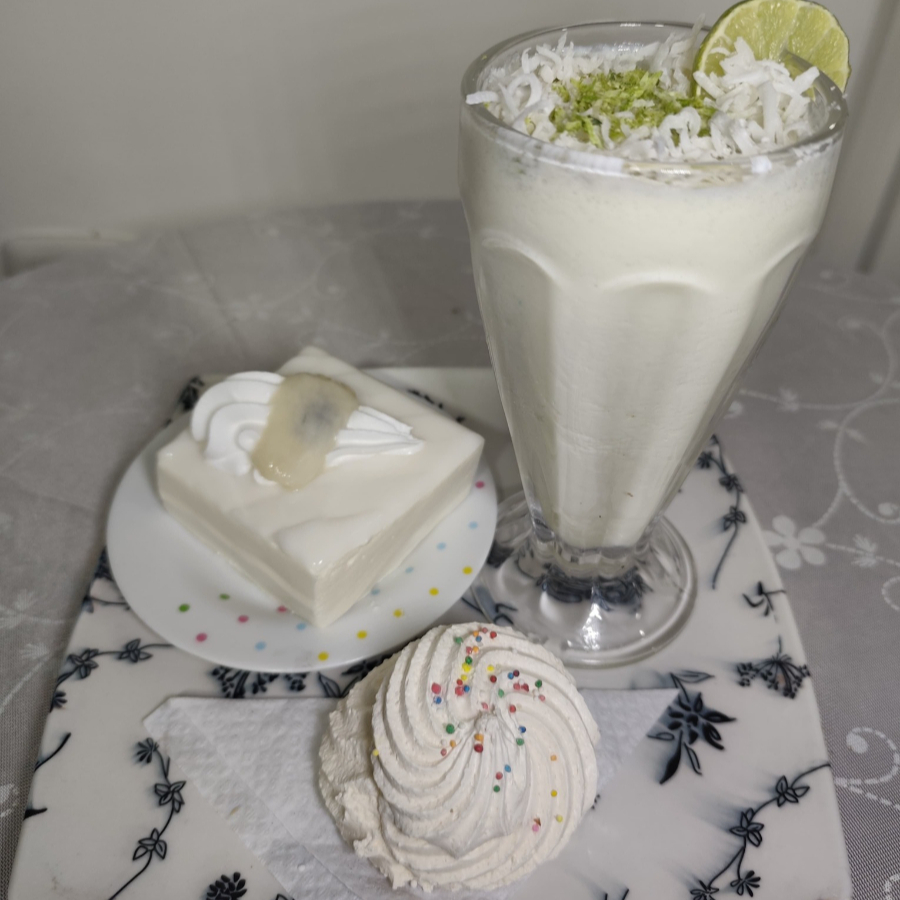 Combo Tropical: 1 Postre de Guanábana+ Limonada+