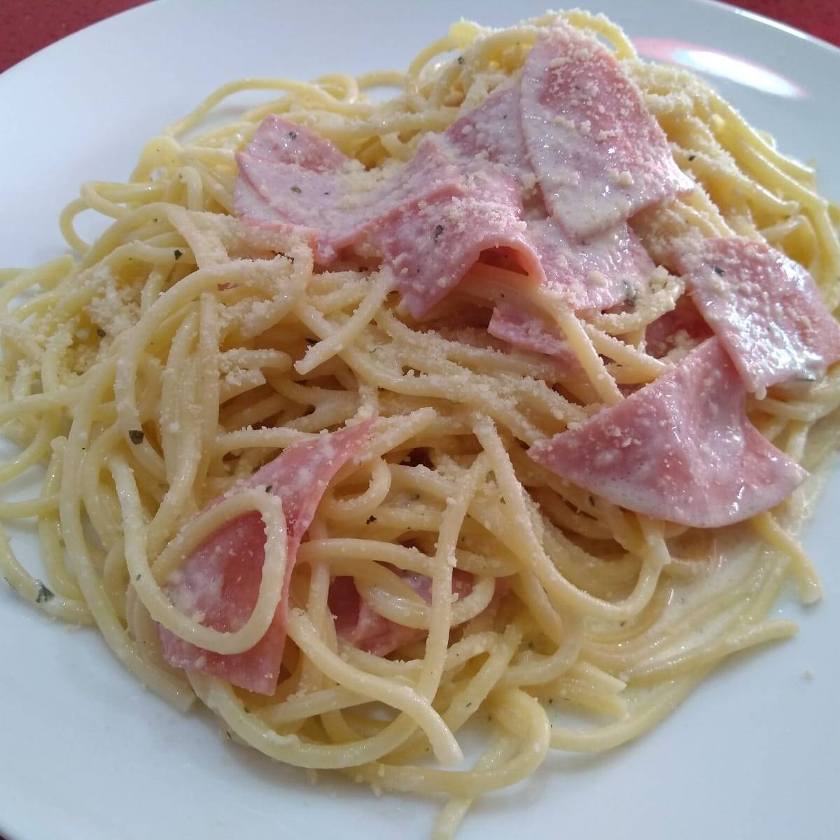 Pasta Crema con Jamón
