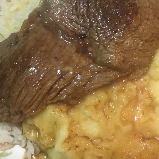 Pure De Papa Con Bistec