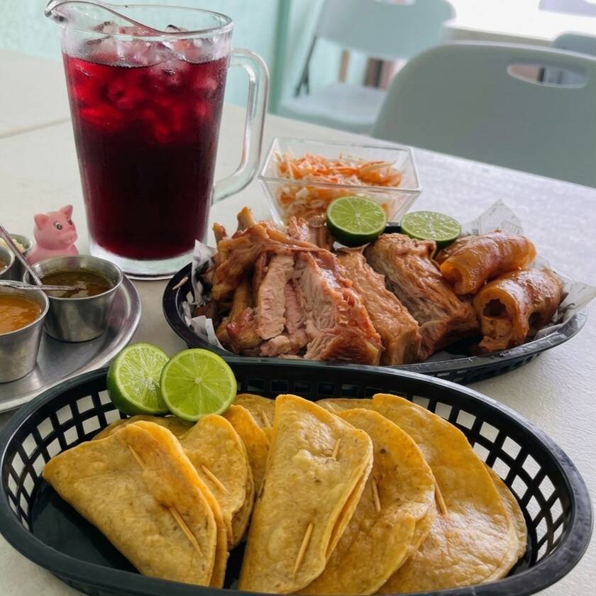 Medio Kilo (3 Quesadillas Fritas)