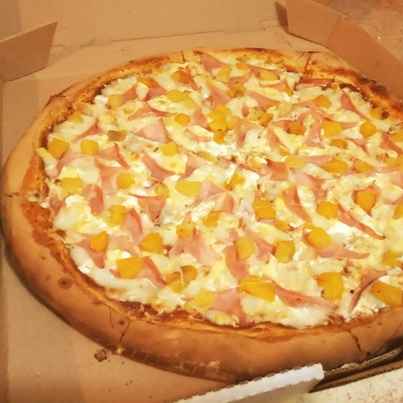 Pizza Grande Artesanal Hawaiana de 8 Rebanadas