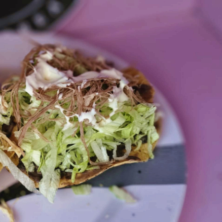 Tostada de Carne de Res