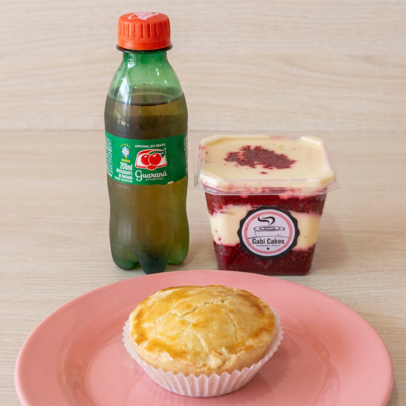empada de frango, refrir de 200ml antartica