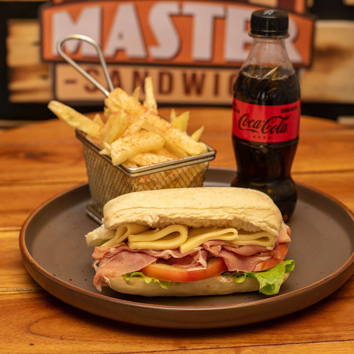 Combo Sándwich de Jamón Serrano