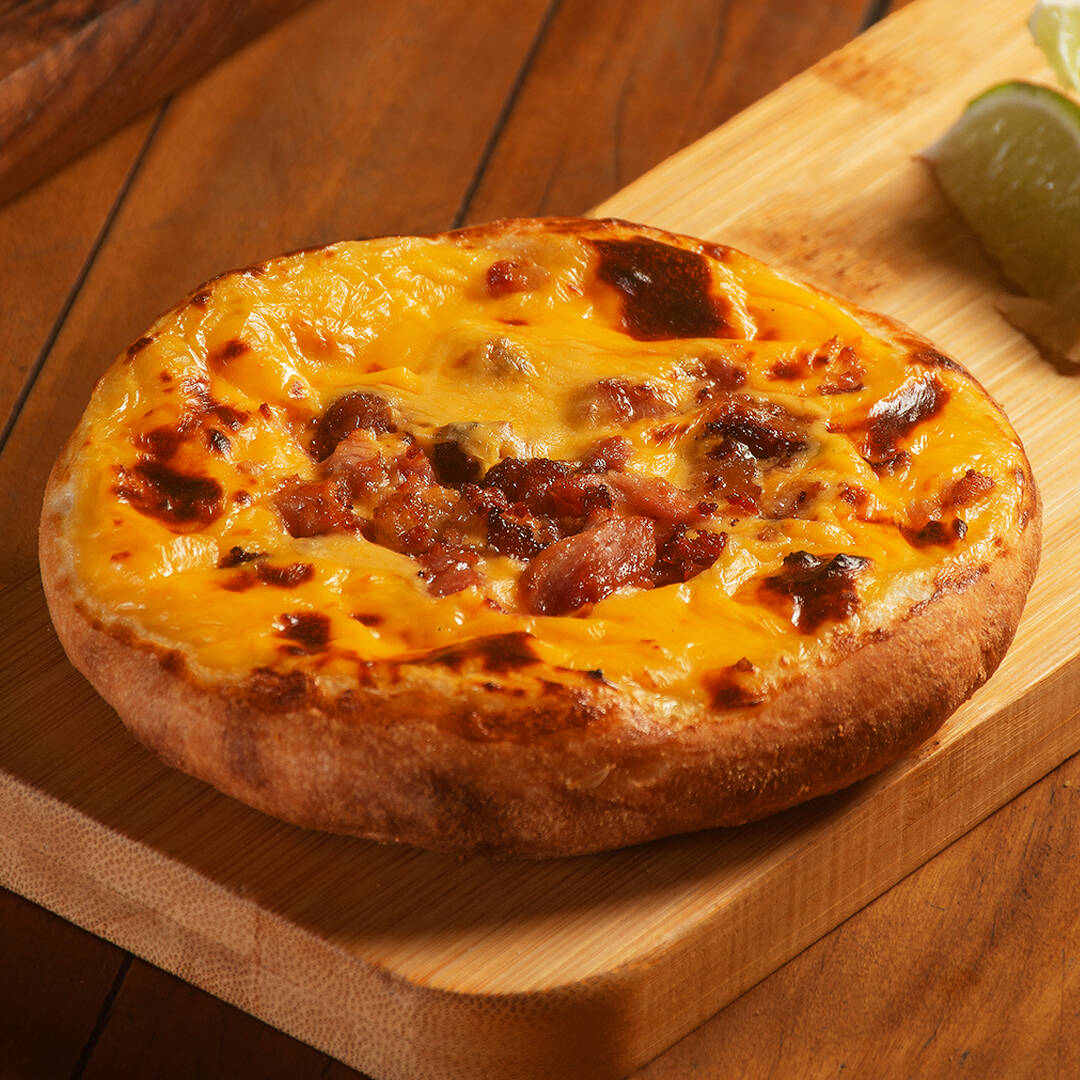 Creme de cheddar artesanal com farofa de bacon
