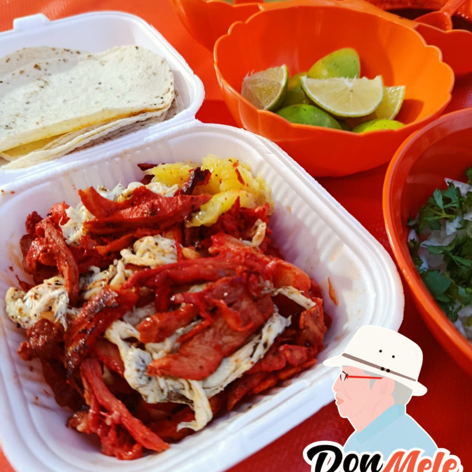 Orden carne al pastor con quesillo