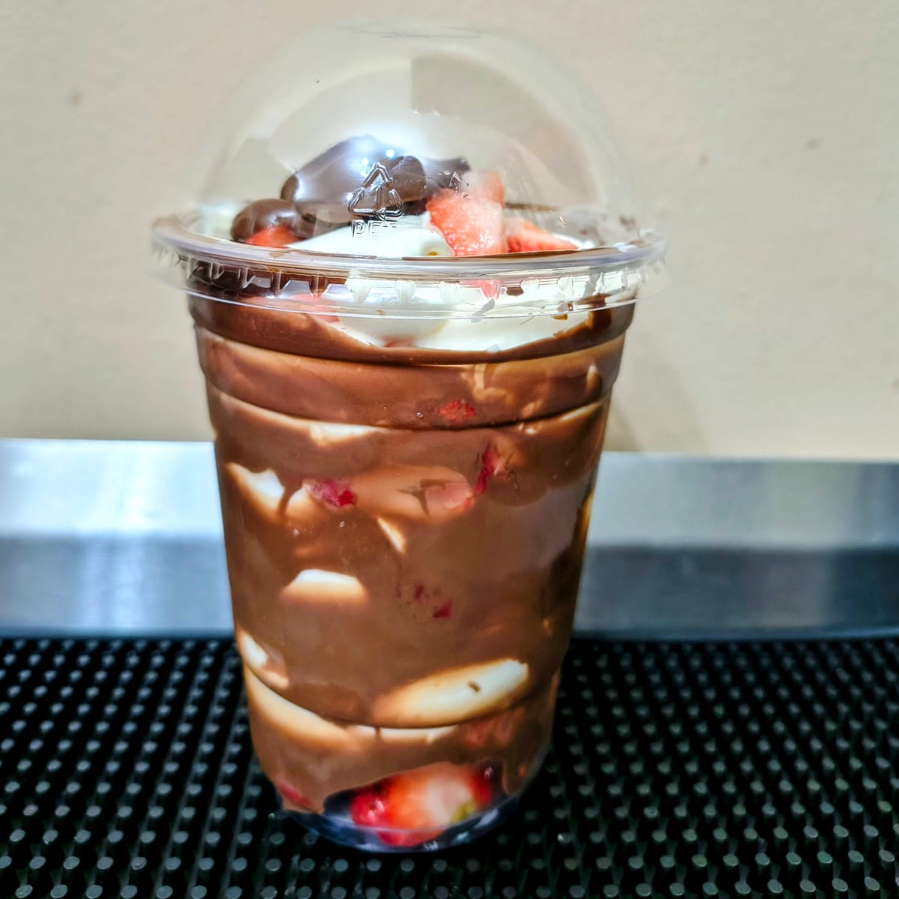 FRESAS CON CREMA Y NUTELLA