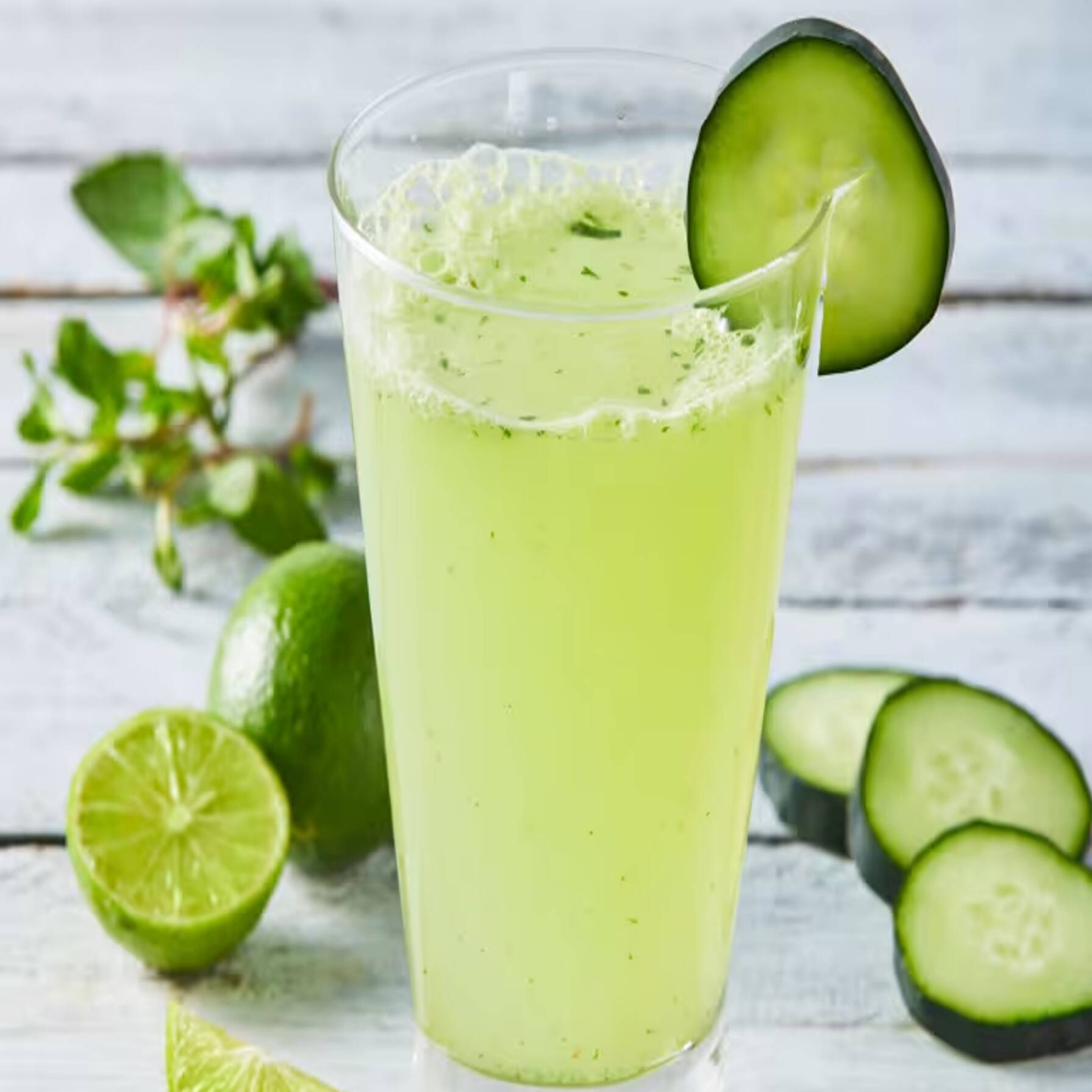 Agua de Pepino