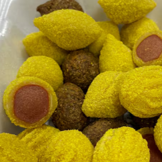 50 Salgadinhos + 10 Churros