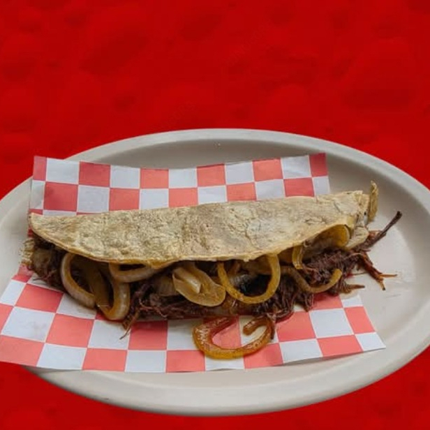 Quesadilla con Barbacoa de Borrego